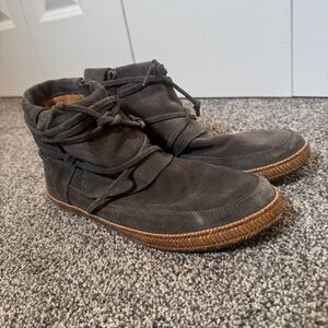 UGG Reid Lace-Up Women's Size 7 Flat Moc Bootie Grey Moccasin Boot Warm Shoe